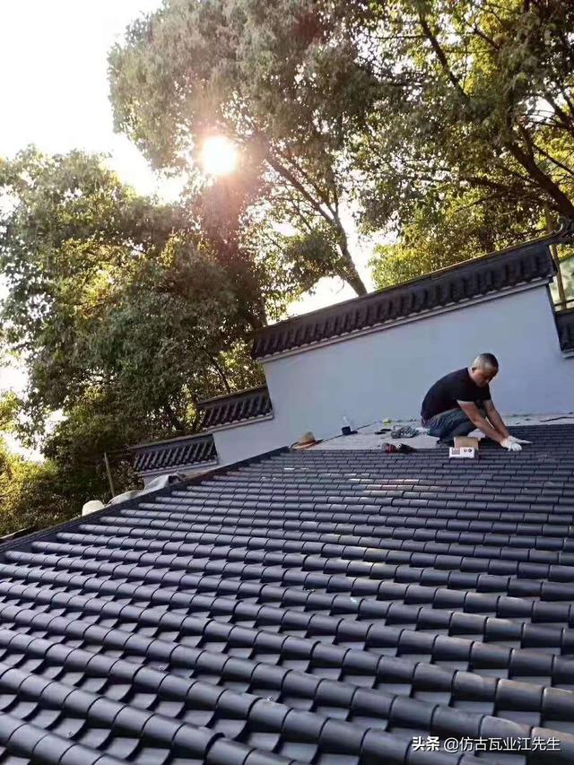古瓦新制,樹脂仿古瓦為現(xiàn)代仿古建筑添磚加瓦