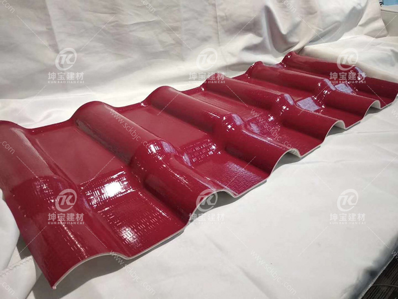 灰底樹脂瓦和白底樹脂瓦的區(qū)別有什么?價格差異為什么那么大?